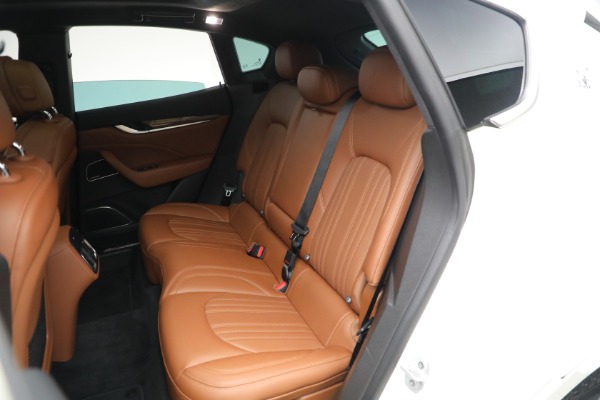New 2021 Maserati Levante Q4 GranLusso for sale $89,735 at Maserati of Westport in Westport CT 06880 14