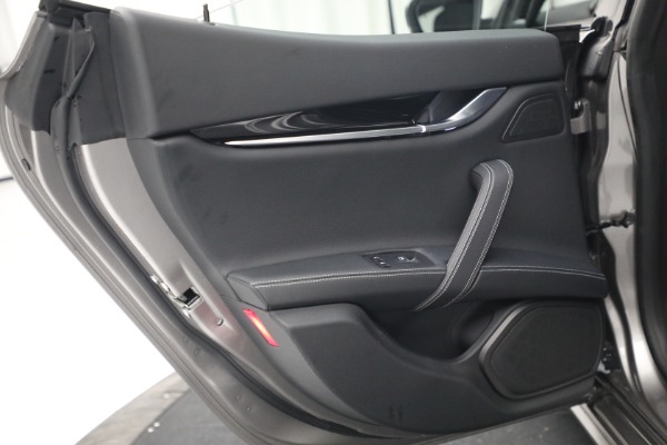 New 2021 Maserati Ghibli S Q4 for sale Sold at Maserati of Westport in Westport CT 06880 27