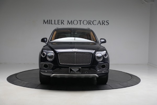 Used 2018 Bentley Bentayga W12 Signature for sale $109,900 at Maserati of Westport in Westport CT 06880 12