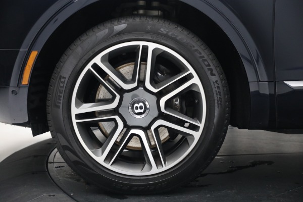 Used 2018 Bentley Bentayga W12 Signature for sale $109,900 at Maserati of Westport in Westport CT 06880 15
