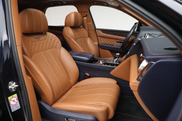 Used 2018 Bentley Bentayga W12 Signature for sale $109,900 at Maserati of Westport in Westport CT 06880 26