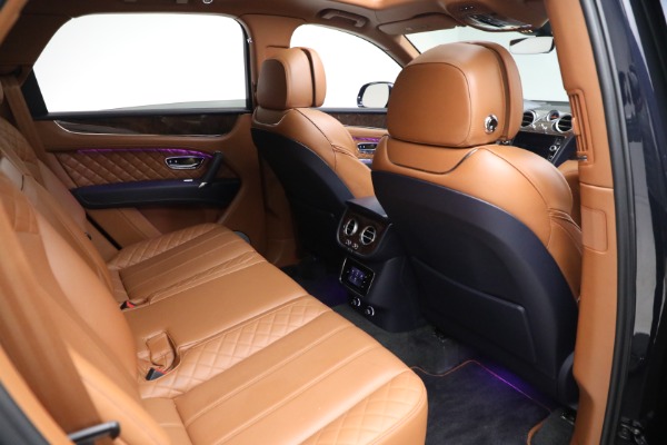 Used 2018 Bentley Bentayga W12 Signature for sale Sold at Maserati of Westport in Westport CT 06880 27