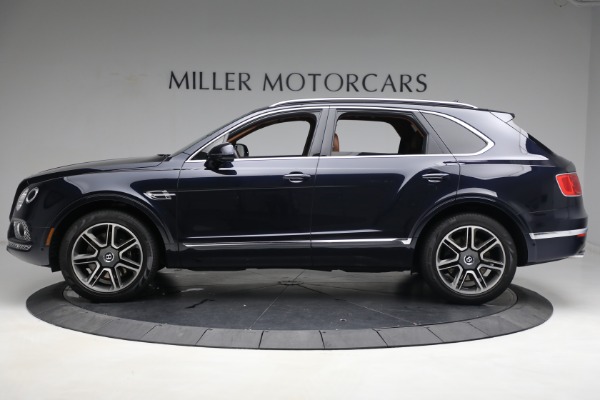 Used 2018 Bentley Bentayga W12 Signature for sale Sold at Maserati of Westport in Westport CT 06880 3