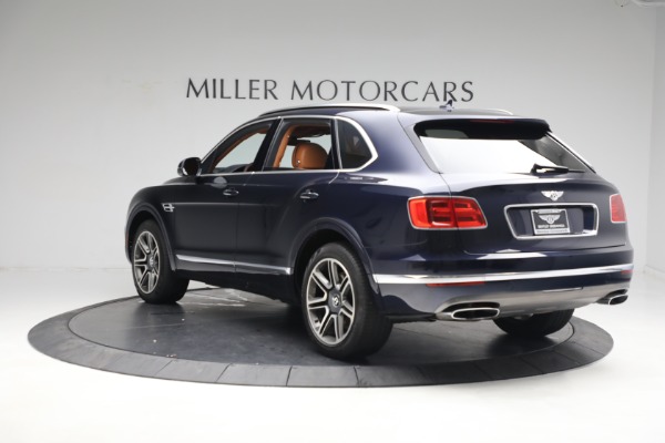 Used 2018 Bentley Bentayga W12 Signature for sale Sold at Maserati of Westport in Westport CT 06880 5