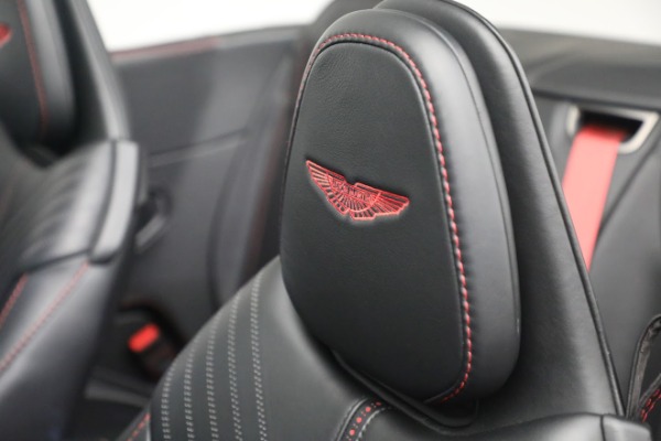Used 2019 Aston Martin DB11 Volante for sale $186,900 at Maserati of Westport in Westport CT 06880 27
