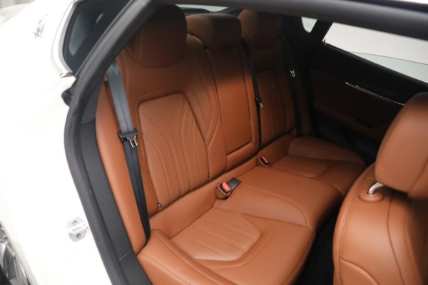 Used 2021 Maserati Quattroporte S Q4 GranLusso for sale Sold at Maserati of Westport in Westport CT 06880 21