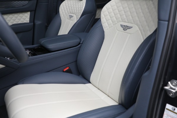 Used 2021 Bentley Bentayga Speed for sale Sold at Maserati of Westport in Westport CT 06880 17