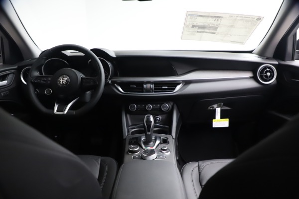 New 2021 Alfa Romeo Stelvio Ti for sale $51,955 at Maserati of Westport in Westport CT 06880 15