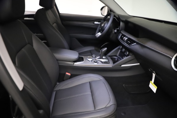 New 2021 Alfa Romeo Stelvio Ti for sale $51,955 at Maserati of Westport in Westport CT 06880 20