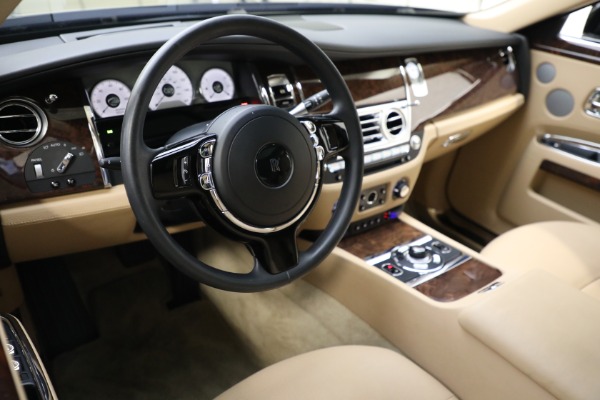 Used 2011 Rolls-Royce Ghost for sale Sold at Maserati of Westport in Westport CT 06880 12