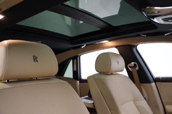 Used 2011 Rolls-Royce Ghost for sale Sold at Maserati of Westport in Westport CT 06880 22