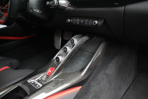 Used 2018 Ferrari 812 Superfast for sale $414,900 at Maserati of Westport in Westport CT 06880 20
