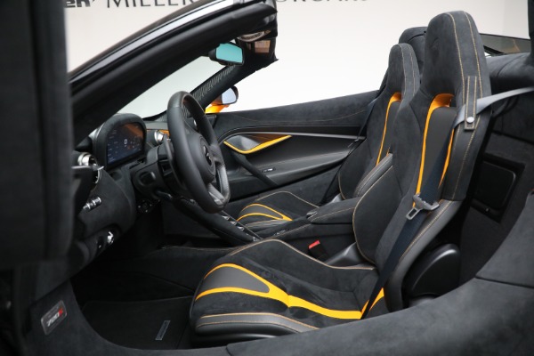 New 2021 McLaren 720S Spider for sale Sold at Maserati of Westport in Westport CT 06880 25