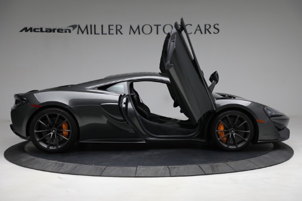 Used 2020 McLaren 570S for sale Sold at Maserati of Westport in Westport CT 06880 18