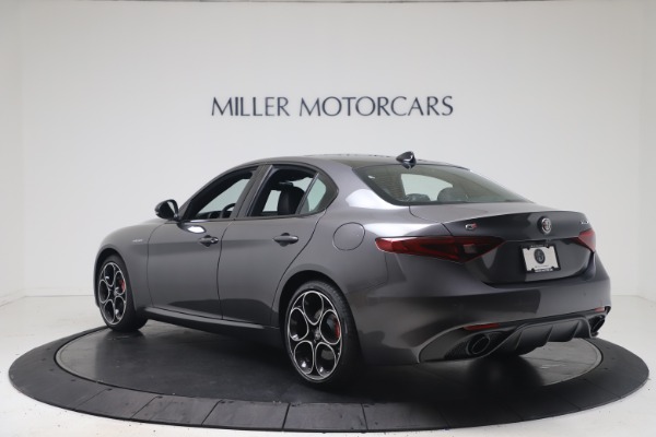 New 2022 Alfa Romeo Giulia Veloce for sale Sold at Maserati of Westport in Westport CT 06880 5