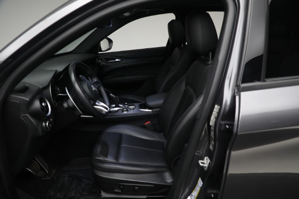 Used 2022 Alfa Romeo Stelvio Sprint for sale $29,900 at Maserati of Westport in Westport CT 06880 14