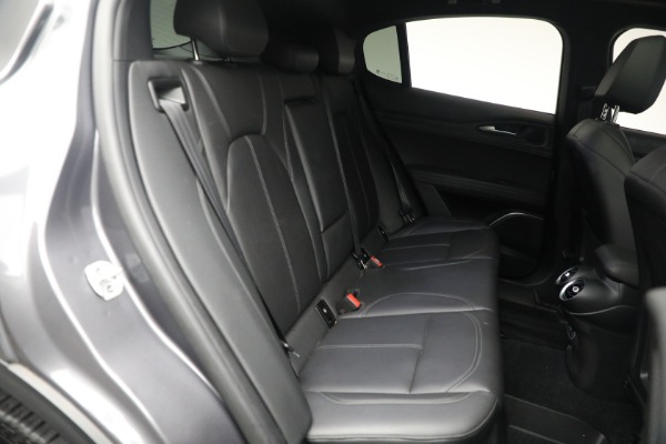 Used 2022 Alfa Romeo Stelvio Sprint for sale $29,900 at Maserati of Westport in Westport CT 06880 17