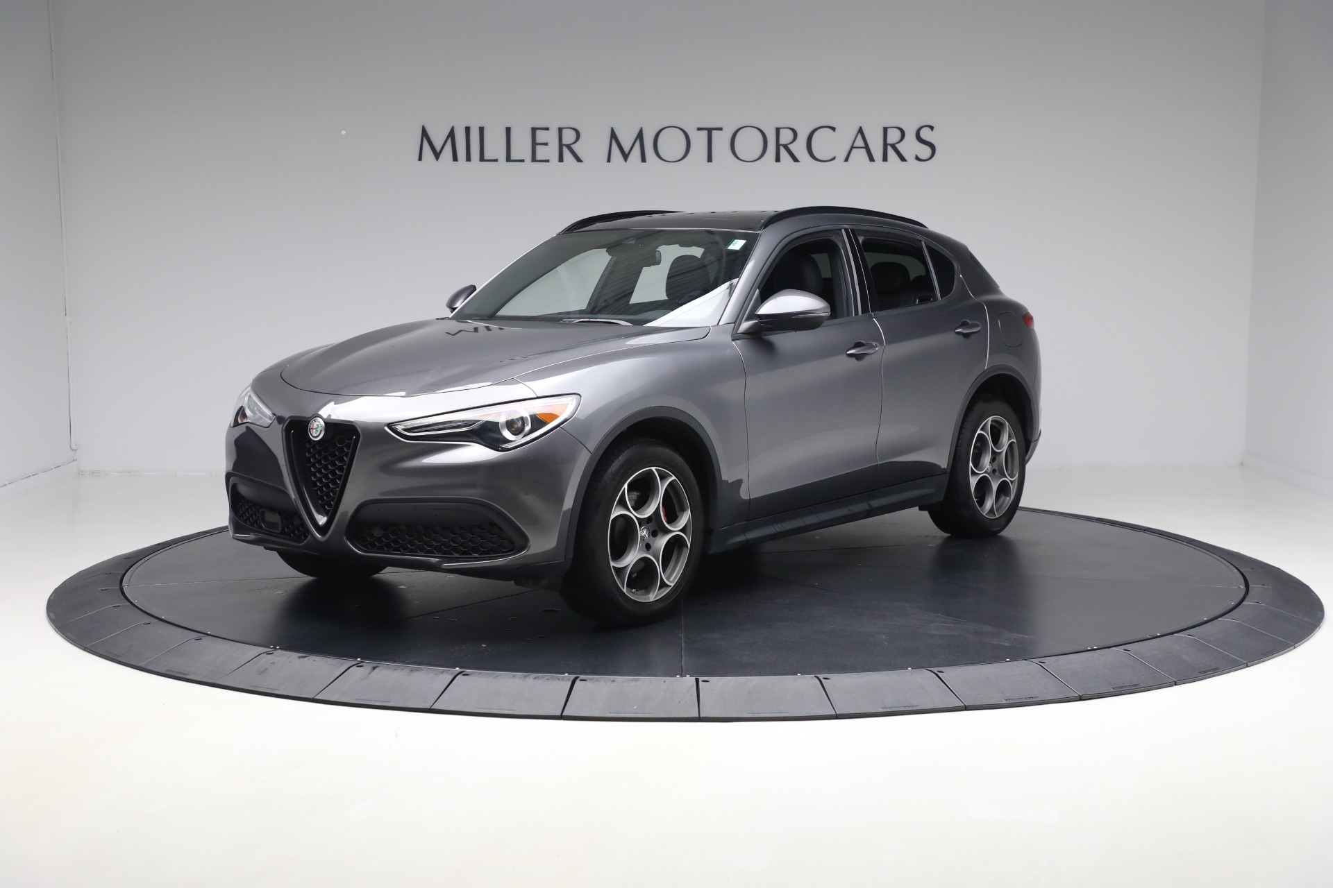 Used 2022 Alfa Romeo Stelvio Sprint for sale $29,900 at Maserati of Westport in Westport CT 06880 1