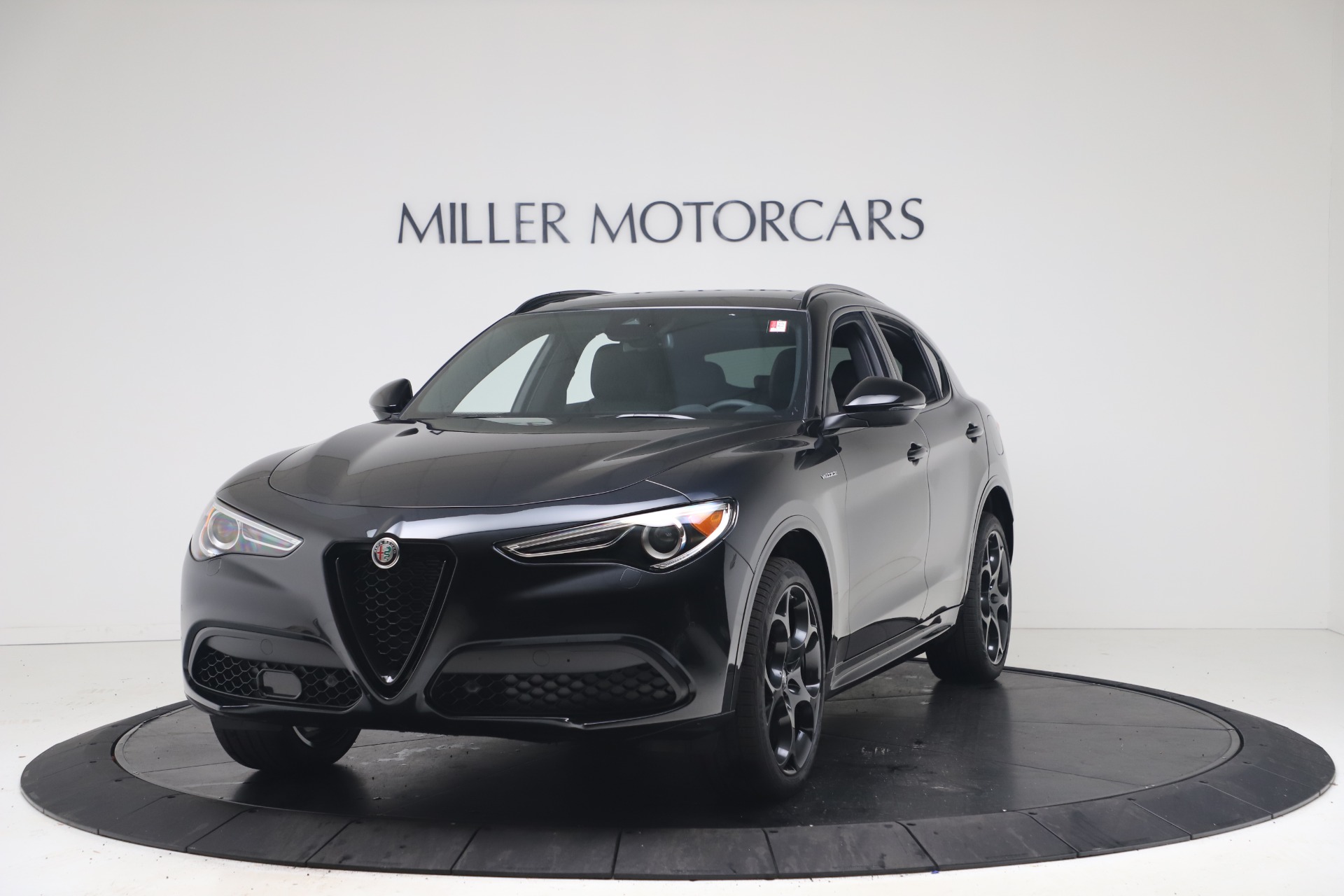 New 2022 Alfa Romeo Stelvio Veloce for sale $57,405 at Maserati of Westport in Westport CT 06880 1