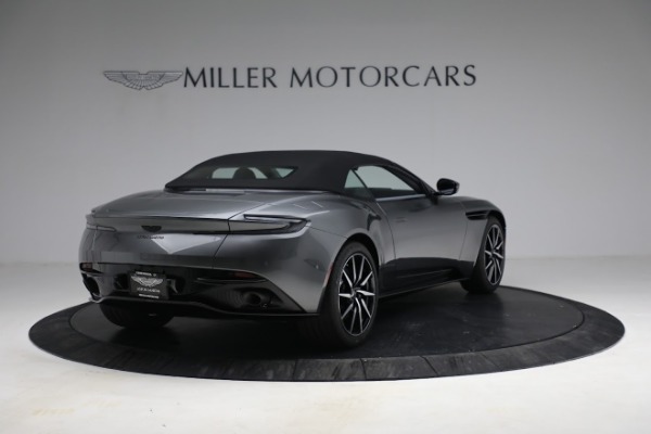 New 2021 Aston Martin DB11 Volante for sale $260,286 at Maserati of Westport in Westport CT 06880 26