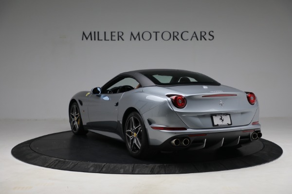 Used 2017 Ferrari California T for sale Sold at Maserati of Westport in Westport CT 06880 17