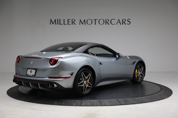 Used 2017 Ferrari California T for sale Sold at Maserati of Westport in Westport CT 06880 20