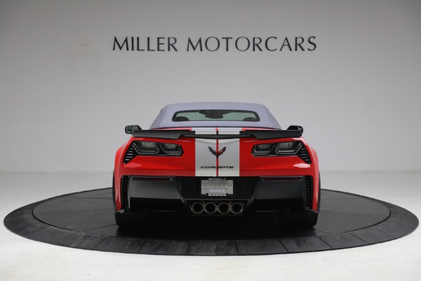 Used 2015 Chevrolet Corvette Z06 for sale $89,900 at Maserati of Westport in Westport CT 06880 18