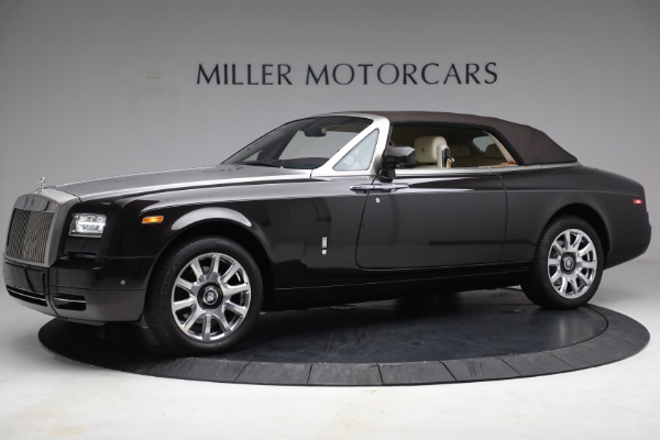 Used 2015 Rolls-Royce Phantom Drophead Coupe for sale Sold at Maserati of Westport in Westport CT 06880 15