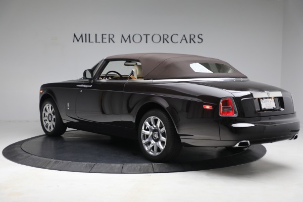 Used 2015 Rolls-Royce Phantom Drophead Coupe for sale Sold at Maserati of Westport in Westport CT 06880 18