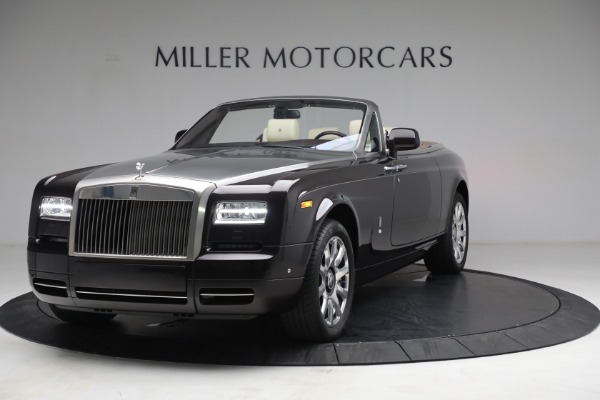 Used 2015 Rolls-Royce Phantom Drophead Coupe for sale Call for price at Maserati of Westport in Westport CT 06880 1