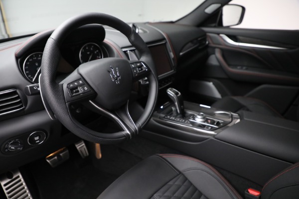 New 2022 Maserati Levante Modena GTS for sale $133,305 at Maserati of Westport in Westport CT 06880 13