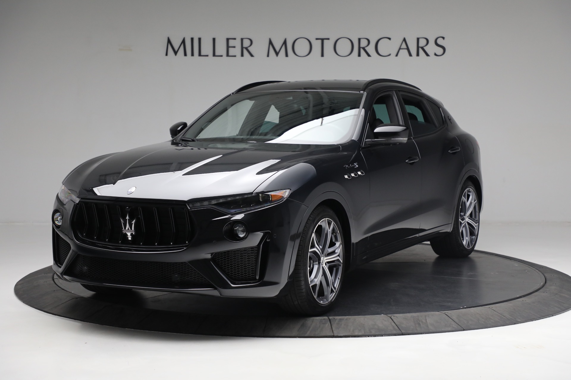 New 2022 Maserati Levante Modena GTS for sale $133,305 at Maserati of Westport in Westport CT 06880 1