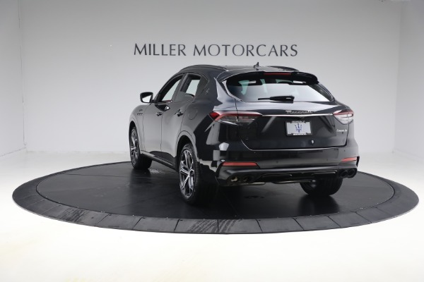 Used 2022 Maserati Levante Modena for sale Sold at Maserati of Westport in Westport CT 06880 7