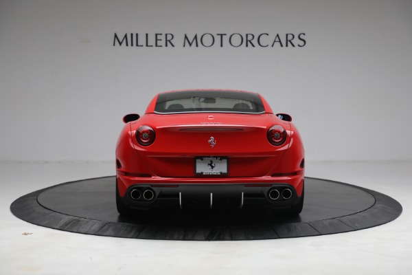 Used 2017 Ferrari California T for sale Sold at Maserati of Westport in Westport CT 06880 18