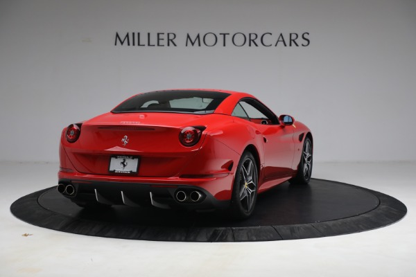 Used 2017 Ferrari California T for sale Sold at Maserati of Westport in Westport CT 06880 19