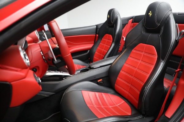 Used 2017 Ferrari California T for sale Sold at Maserati of Westport in Westport CT 06880 27