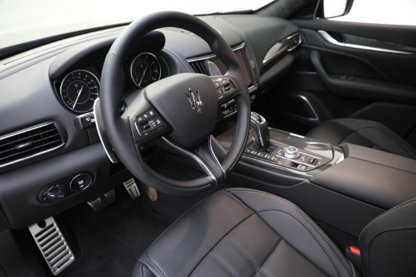 New 2022 Maserati Levante Modena for sale $108,706 at Maserati of Westport in Westport CT 06880 13