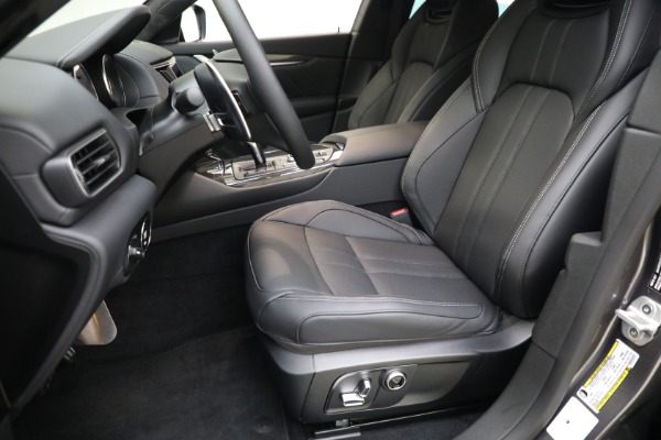 New 2022 Maserati Levante Modena for sale $108,706 at Maserati of Westport in Westport CT 06880 15