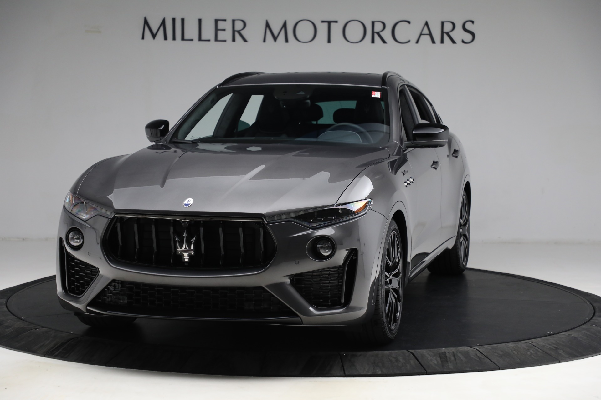 New 2022 Maserati Levante Modena for sale $108,706 at Maserati of Westport in Westport CT 06880 1