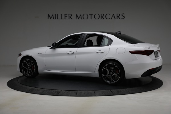 New 2022 Alfa Romeo Giulia Veloce for sale Sold at Maserati of Westport in Westport CT 06880 4