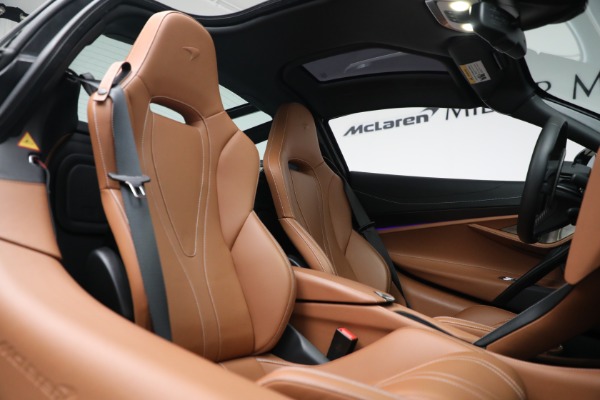 Used 2018 McLaren 720S Luxury for sale Sold at Maserati of Westport in Westport CT 06880 23
