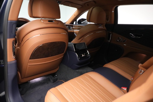 Used 2022 Bentley Flying Spur W12 for sale Sold at Maserati of Westport in Westport CT 06880 19