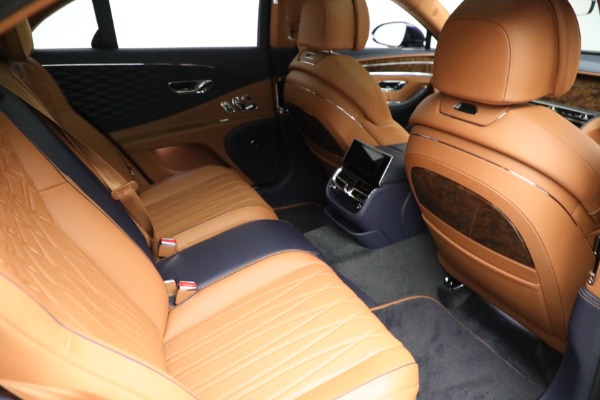 Used 2022 Bentley Flying Spur W12 for sale Sold at Maserati of Westport in Westport CT 06880 26