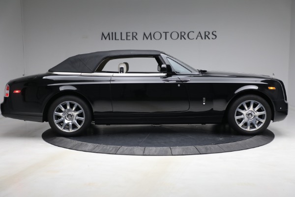 Used 2013 Rolls-Royce Phantom Drophead Coupe for sale Sold at Maserati of Westport in Westport CT 06880 25