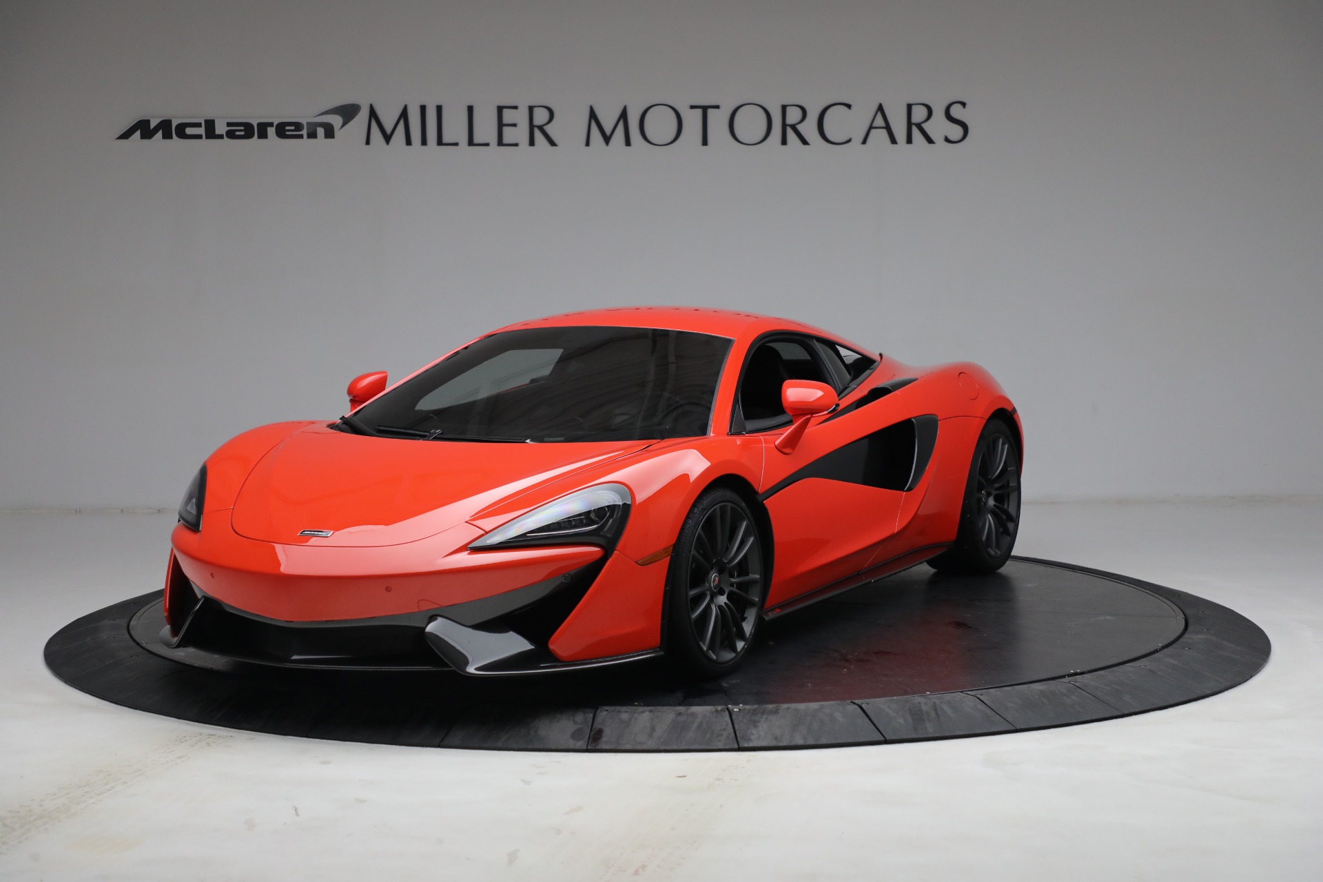 Used 2017 McLaren 570S for sale Sold at Maserati of Westport in Westport CT 06880 1