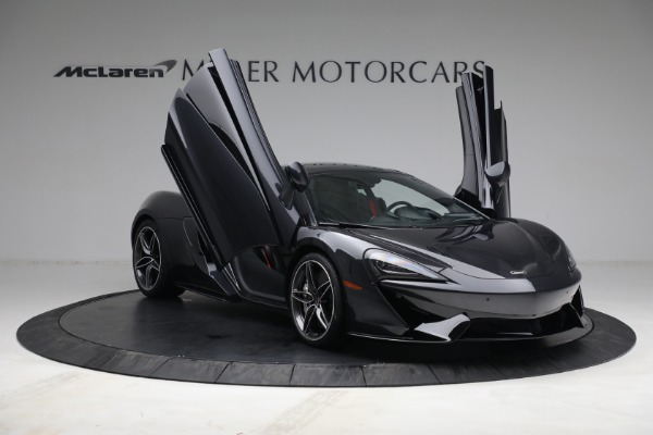 Used 2018 McLaren 570GT for sale Sold at Maserati of Westport in Westport CT 06880 24