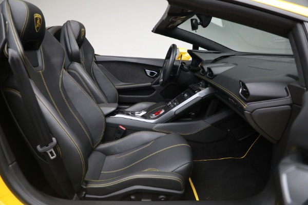 Used 2017 Lamborghini Huracan LP 580-2 Spyder for sale Sold at Maserati of Westport in Westport CT 06880 25