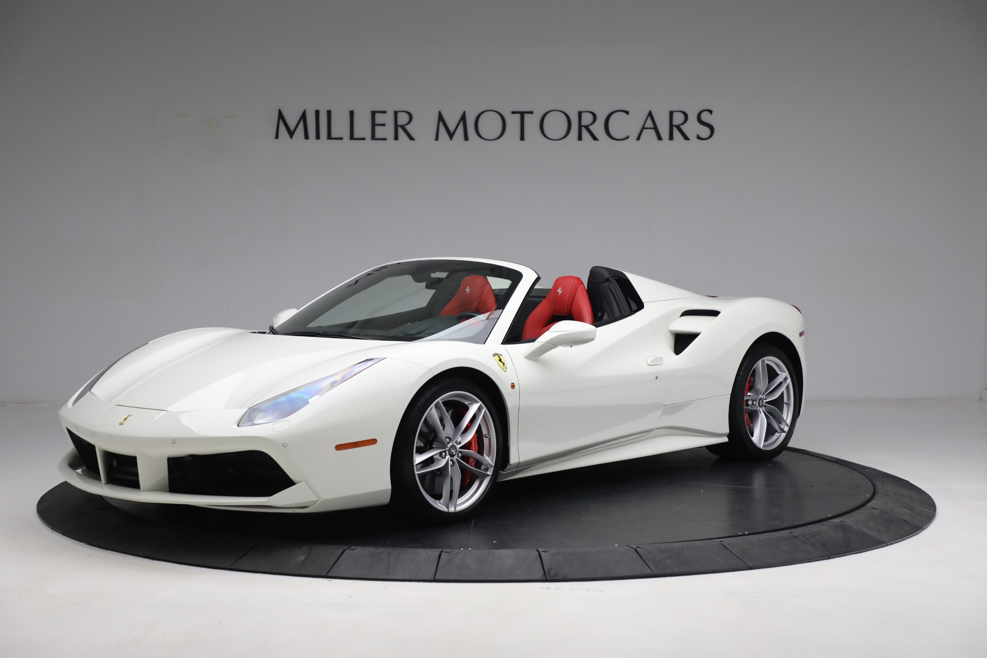 Used 2018 Ferrari 488 Spider for sale $339,900 at Maserati of Westport in Westport CT 06880 1