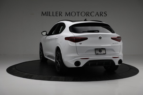 New 2022 Alfa Romeo Stelvio Veloce for sale Sold at Maserati of Westport in Westport CT 06880 5