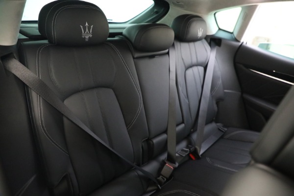 New 2022 Maserati Levante Modena for sale $107,306 at Maserati of Westport in Westport CT 06880 18